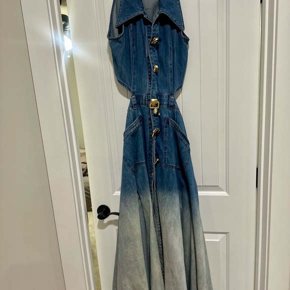 Worn Once! In pristine condition Urban Revivo Gradient Cut Out Denim Dress XXL - Picture 6 of 9